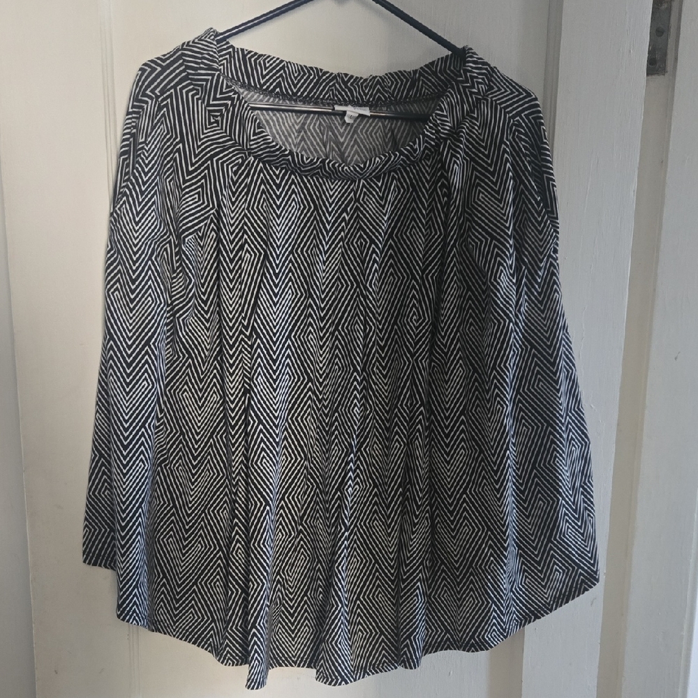 LuLaRoe Black and White A-Line Skirt